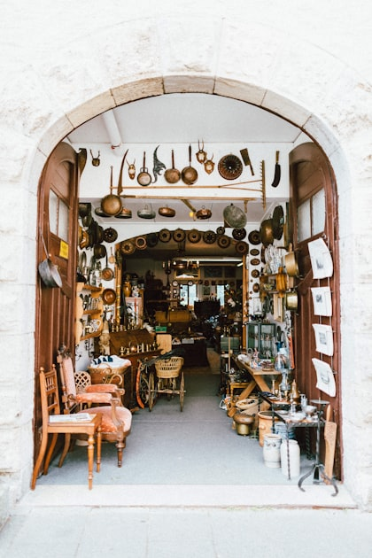 Curious Treasures: What to Look For